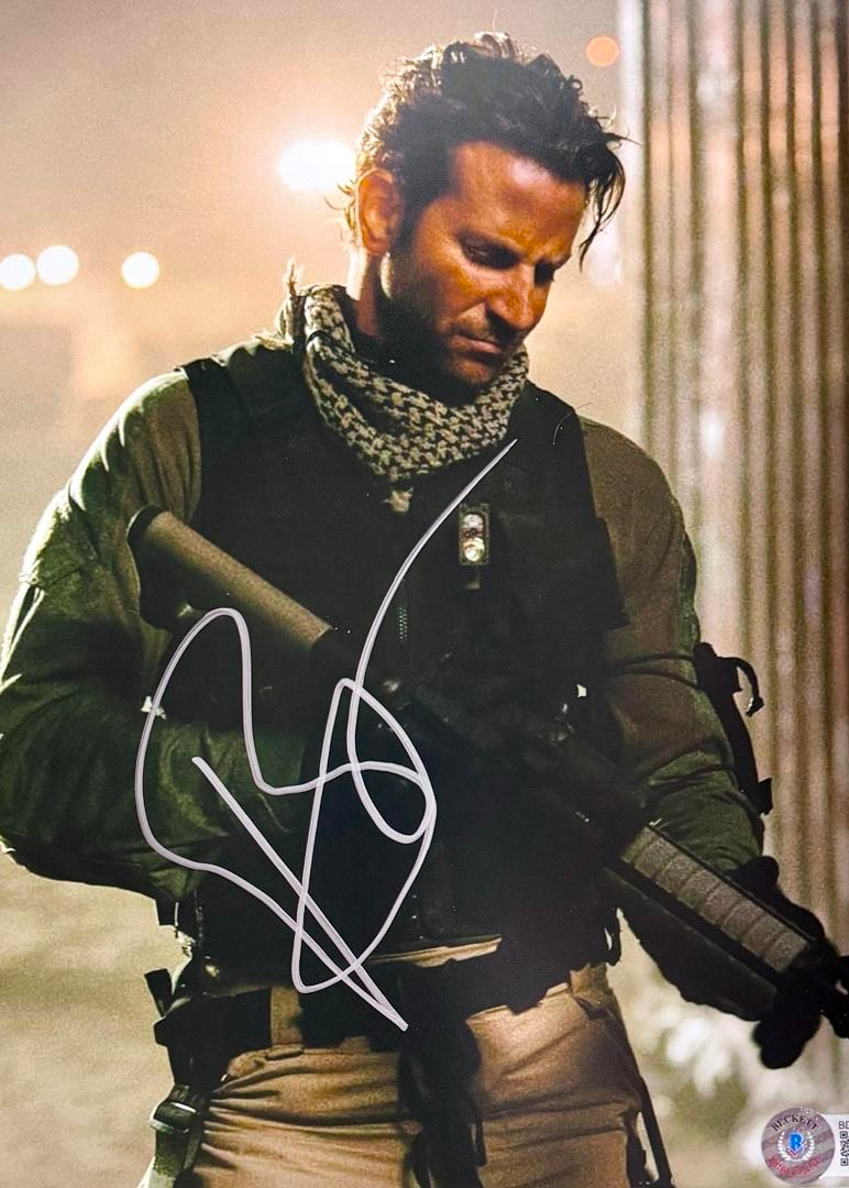 Bradley Cooper Signed 8x10 Photo (American Sniper) - Beckett COA